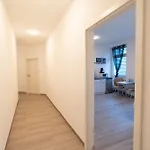 Apartmán Modernes Mit Kueche, Wlan & Gemeinschaftsbad