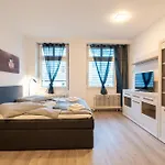 Modernes Mit Kueche, Wlan & Gemeinschaftsbad Koblenc