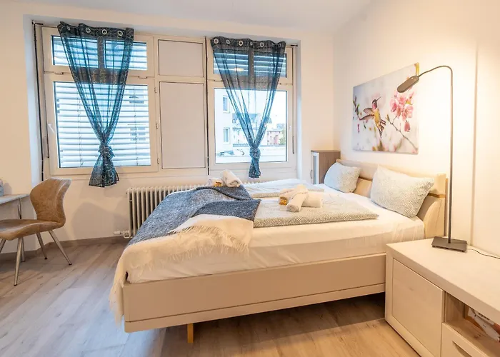 Modernes Mit Küche, Wlan&gemeinschaftsbad Apartment *