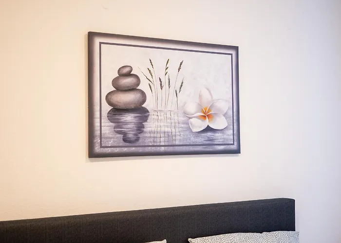 Modernes Mit Küche, Wlan&gemeinschaftsbad Apartment